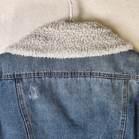 Jade & Ivory Denim Jacket‎ Womens Small Sherpa Collar Button Front Distressed - Picture 7 of 7